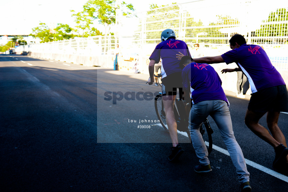 Spacesuit Collections Photo ID 39008, Lou Johnson, Montreal ePrix, Canada, 28/07/2017 17:42:08