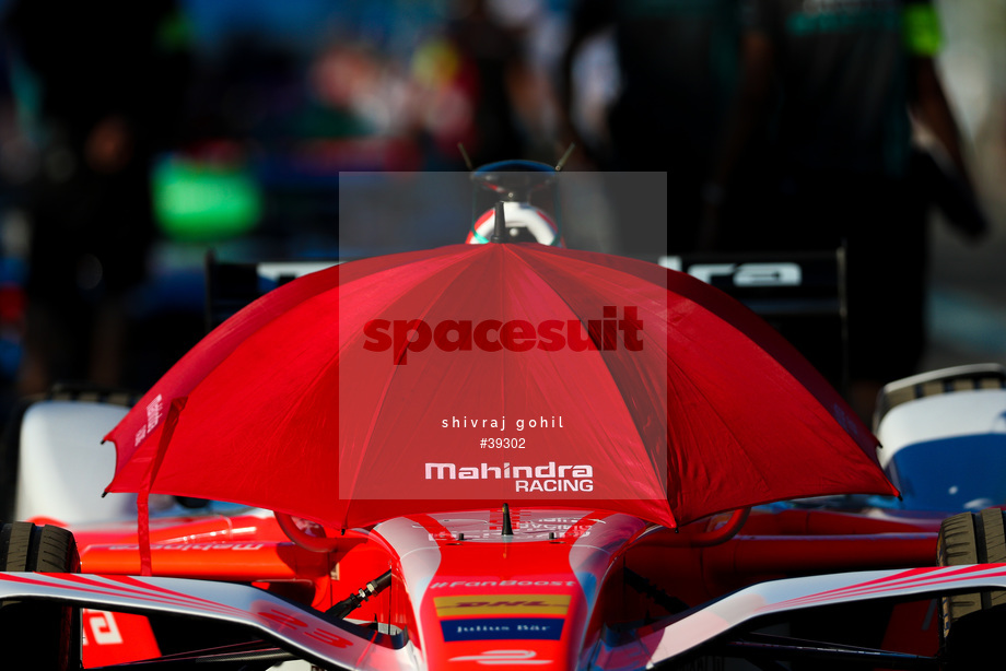 Spacesuit Collections Photo ID 39302, Shivraj Gohil, Montreal ePrix, Canada, 31/07/2017 07:39:24