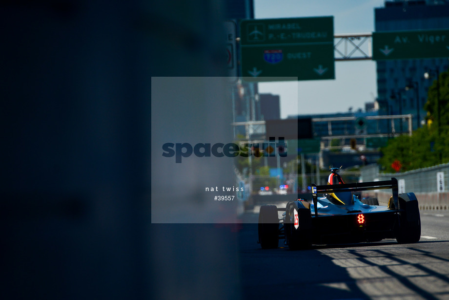 Spacesuit Collections Photo ID 39557, Nat Twiss, Montreal ePrix, Canada, 29/07/2017 10:38:54