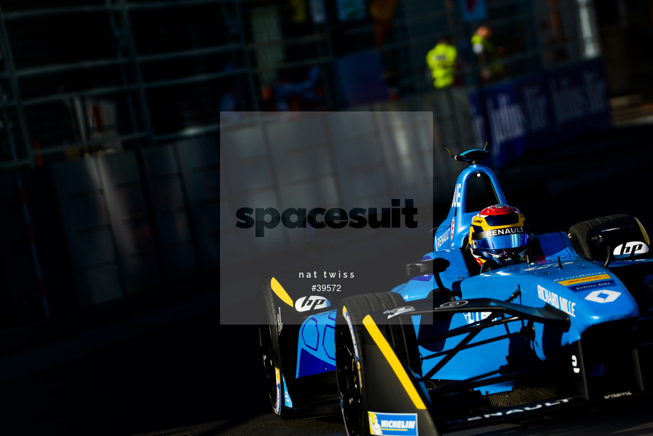 Spacesuit Collections Photo ID 39572, Nat Twiss, Montreal ePrix, Canada, 29/07/2017 08:04:30