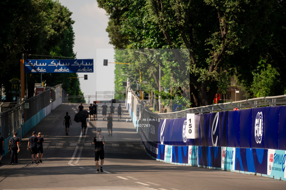 Spacesuit Collections Photo ID 407261, Peter Minnig, Rome ePrix, Italy, 14/07/2023 09:57:22