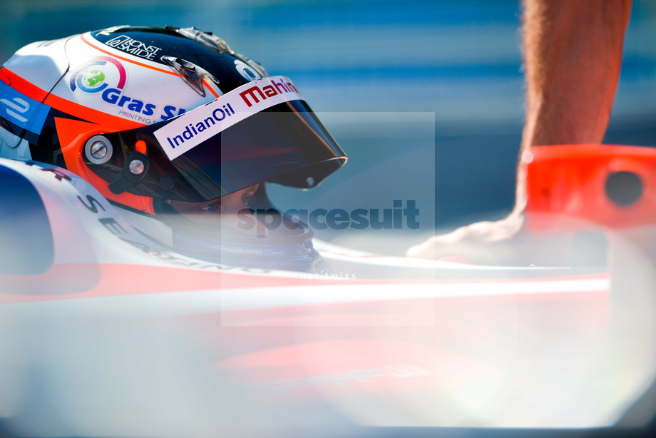 Spacesuit Collections Photo ID 40836, Nat Twiss, Montreal ePrix, Canada, 30/07/2017 15:25:19