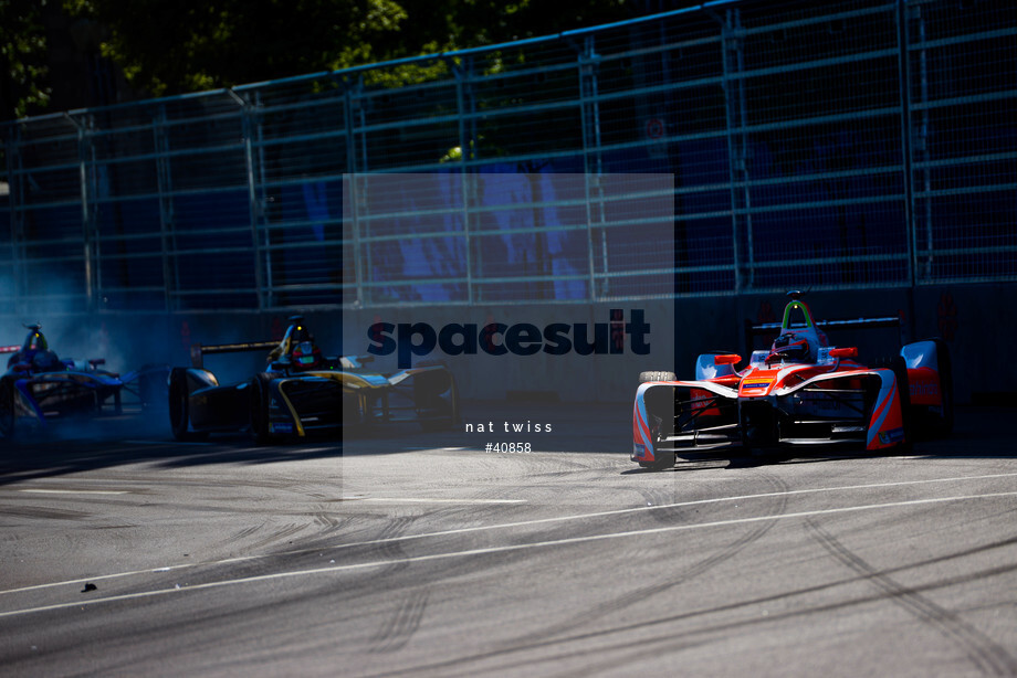 Spacesuit Collections Photo ID 40858, Nat Twiss, Montreal ePrix, Canada, 30/07/2017 16:03:41