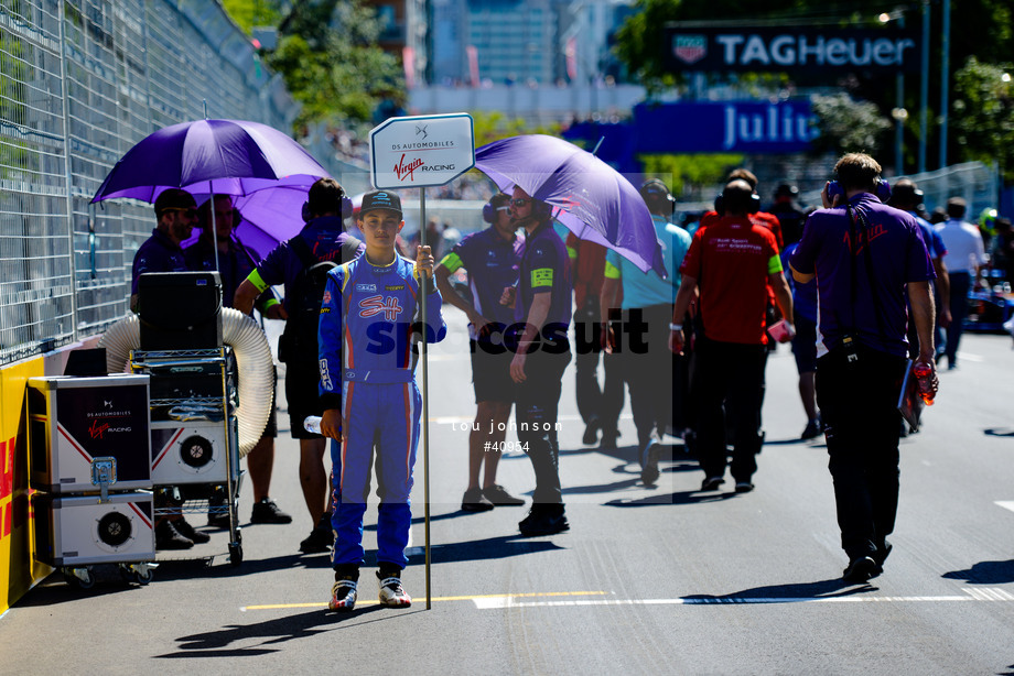 Spacesuit Collections Image ID 40954, Lou Johnson, Montreal ePrix, Canada, 30/07/2017 15:28:07
