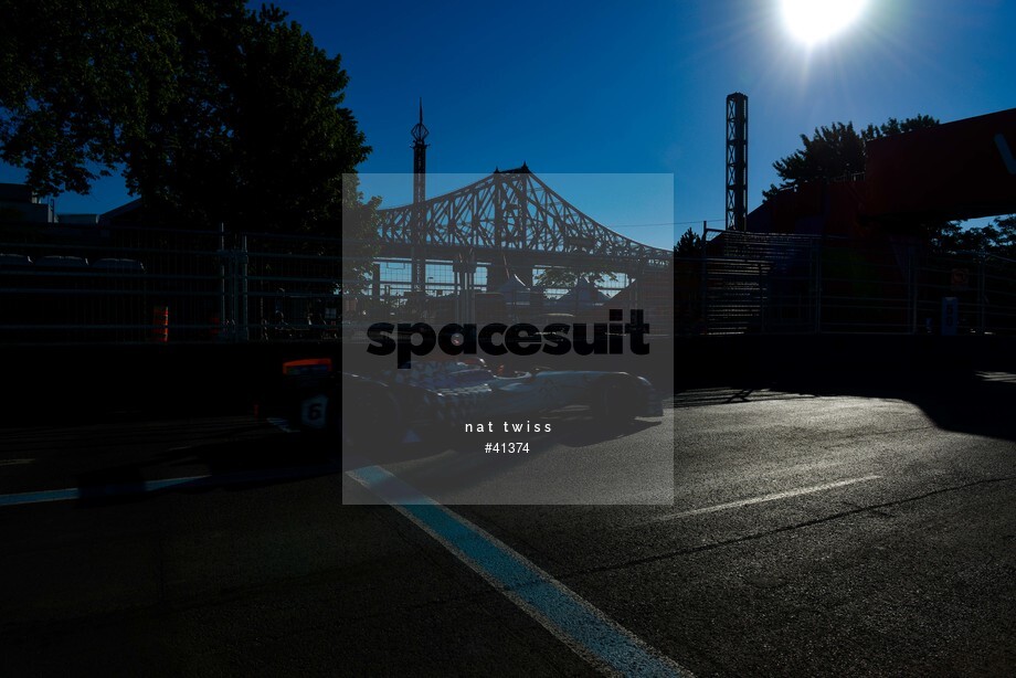 Spacesuit Collections Photo ID 41374, Nat Twiss, Montreal ePrix, Canada, 30/07/2017 08:03:55