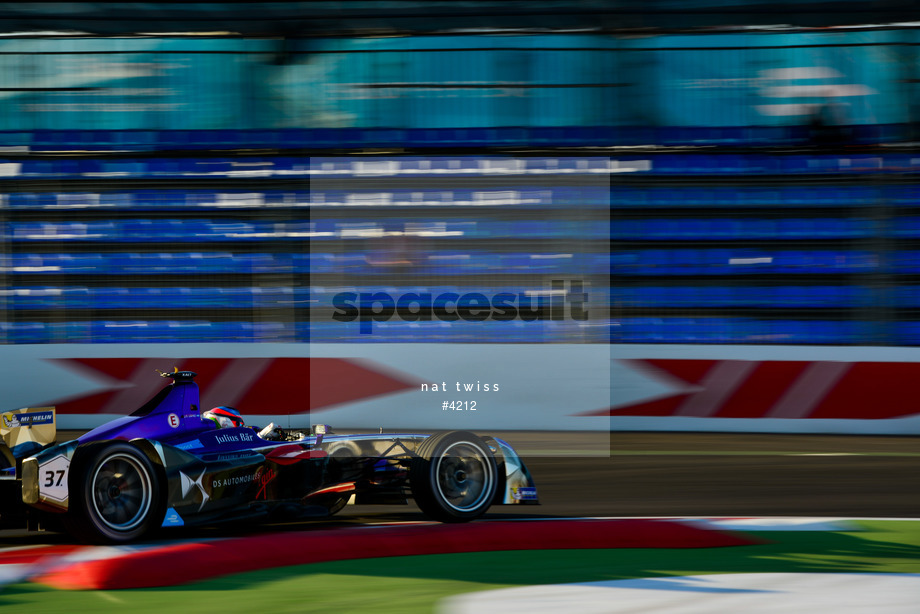 Spacesuit Collections Photo ID 4212, Nat Twiss, Marrakesh ePrix, Morocco, 12/11/2016 08:10:01