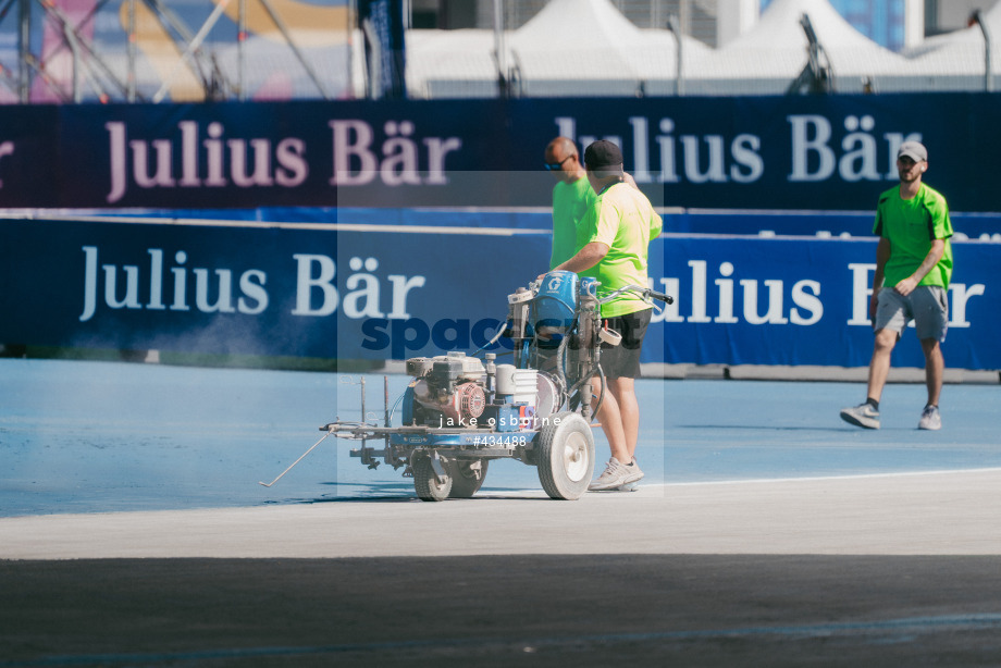 Spacesuit Collections Photo ID 434488, Jake Osborne, Mexico City ePrix, Mexico, 11/01/2024 13:35:19