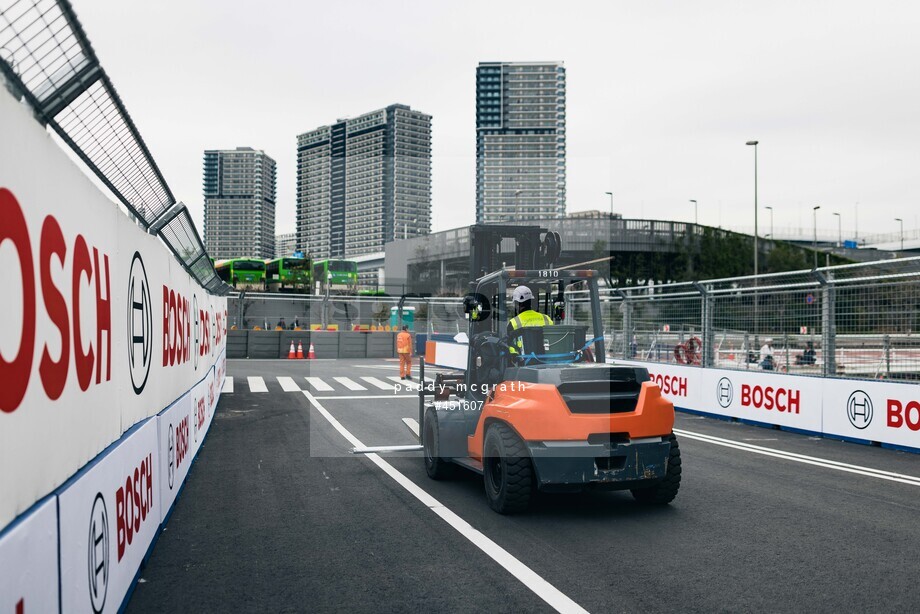 Spacesuit Collections Photo ID 451607, Paddy McGrath, Tokyo ePrix, Japan, 28/03/2024 11:48:17