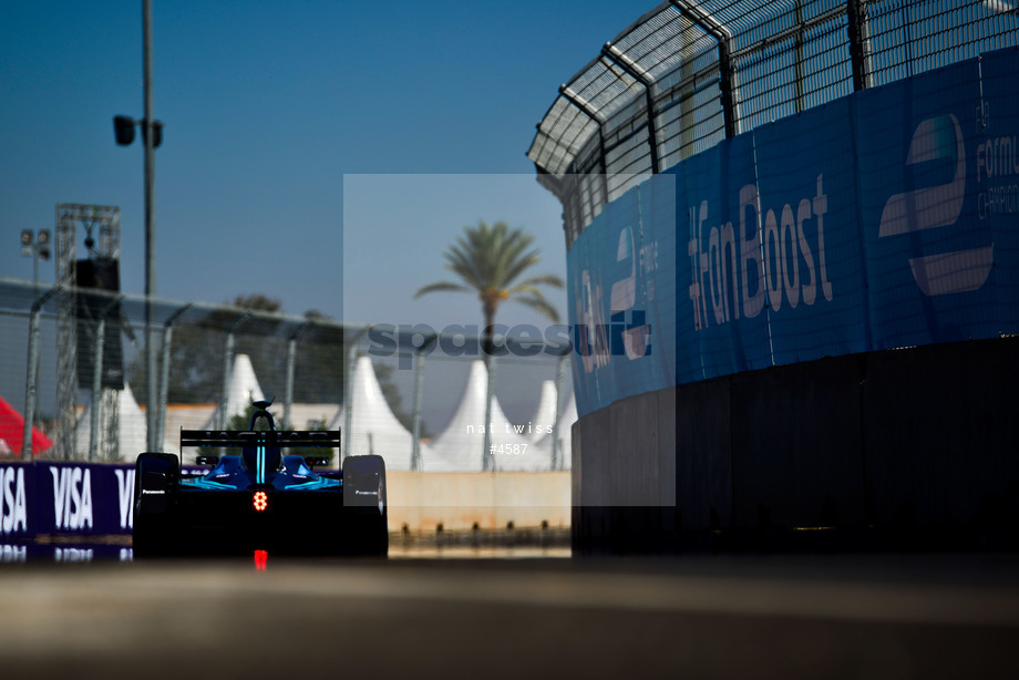 Spacesuit Collections Photo ID 4587, Nat Twiss, Marrakesh ePrix, Morocco, 12/11/2016 12:10:36