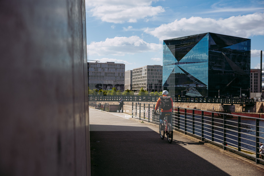 Spacesuit Collections Photo ID 467034, Adam Pigott, Berlin ePrix, Germany, 08/05/2024 15:10:42