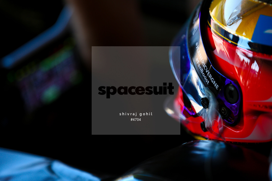 Spacesuit Collections Photo ID 4704, Shivraj Gohil, Marrakesh ePrix, Morocco, 12/11/2016 12:15:09