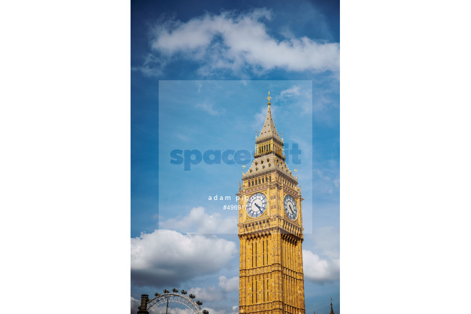 Spacesuit Collections Photo ID 496917, Adam Pigott, London ePrix, UK, 17/07/2024 16:23:32