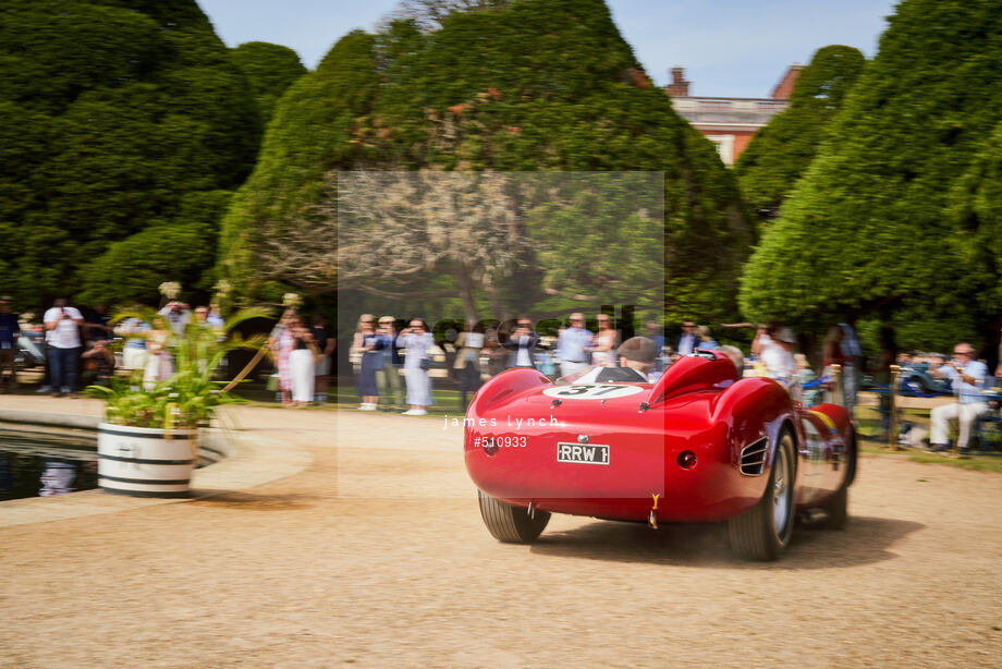 Spacesuit Collections Photo ID 510933, James Lynch, Concours of Elegance, UK, 30/08/2024 11:31:39