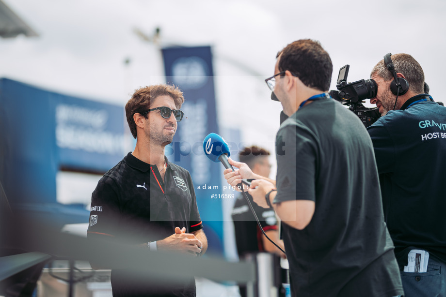 Spacesuit Collections Photo ID 516569, Adam Pigott, Sao Paulo ePrix, Brazil, 05/12/2024 13:33:51