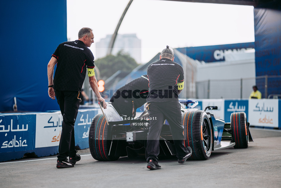 Spacesuit Collections Photo ID 516612, Adam Pigott, Sao Paulo ePrix, Brazil, 05/12/2024 15:37:32