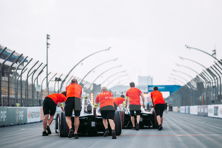 Spacesuit Collections Photo ID 516621, Adam Pigott, Sao Paulo ePrix, Brazil, 05/12/2024 15:57:06