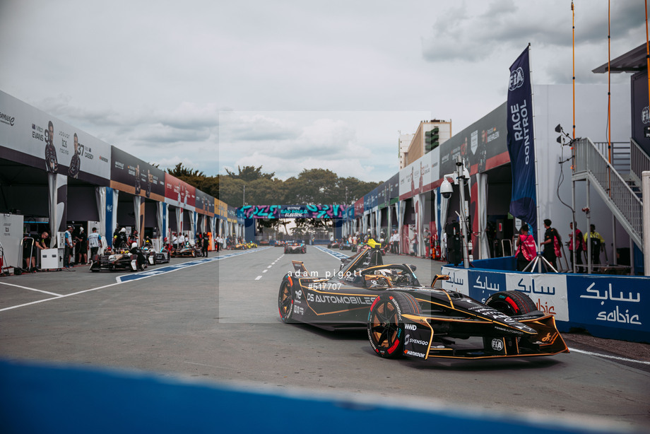 Spacesuit Collections Photo ID 517707, Adam Pigott, Sao Paulo ePrix, Brazil, 07/12/2024 15:05:36