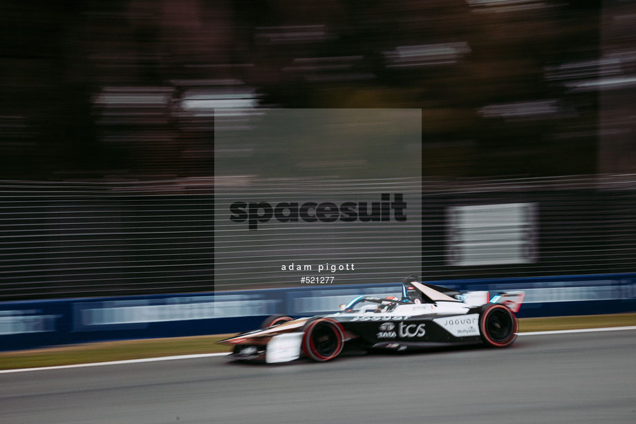 Spacesuit Collections Photo ID 521277, Adam Pigott, Mexico City ePrix, Mexico, 10/01/2025 20:12:32