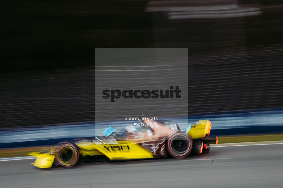 Spacesuit Collections Photo ID 521282, Adam Pigott, Mexico City ePrix, Mexico, 10/01/2025 20:13:15