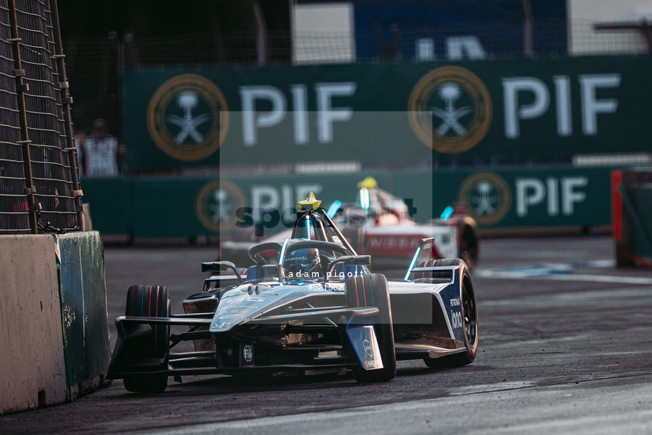 Spacesuit Collections Photo ID 521562, Adam Pigott, Mexico City ePrix, Mexico, 11/01/2025 07:34:19