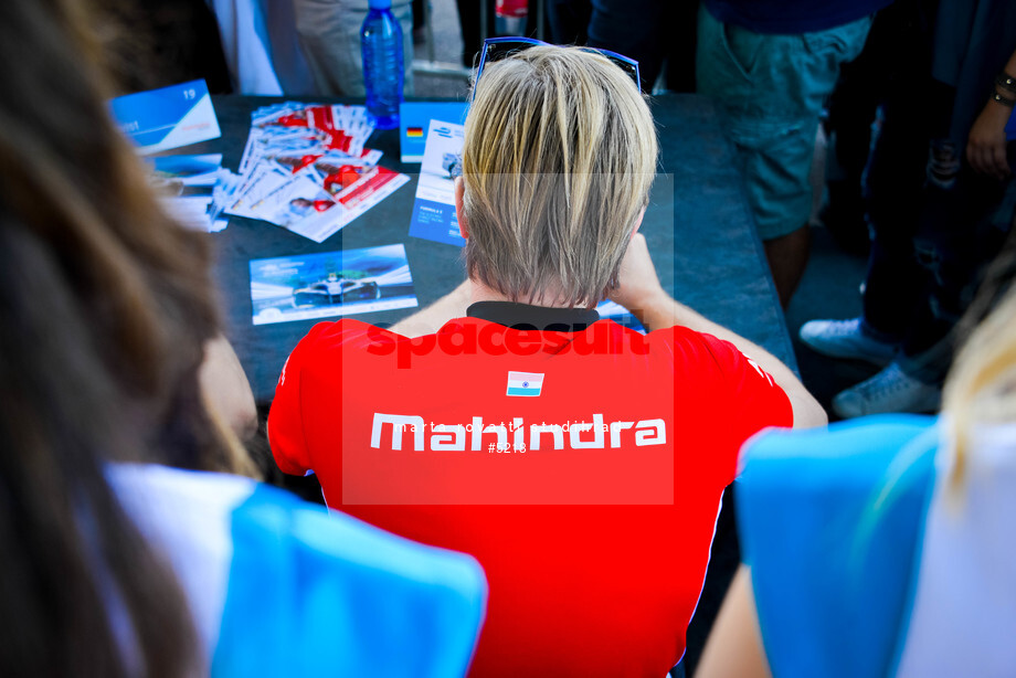 Spacesuit Collections Photo ID 5218, Marta Rovatti Studihrad, Marrakesh ePrix, Morocco, 12/11/2016 14:19:56