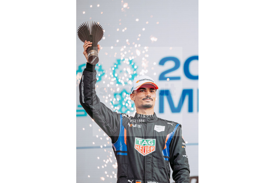 Spacesuit Collections Photo ID 521884, Adam Pigott, Mexico City ePrix, Mexico, 11/01/2025 15:13:47