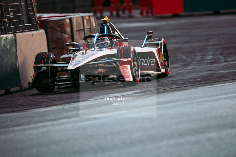 Spacesuit Collections Photo ID 522097, Adam Pigott, Mexico City ePrix, Mexico, 11/01/2025 07:33:21