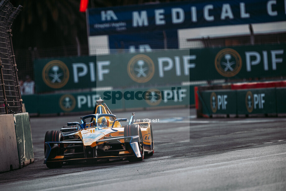 Spacesuit Collections Photo ID 522101, Adam Pigott, Mexico City ePrix, Mexico, 11/01/2025 07:34:25