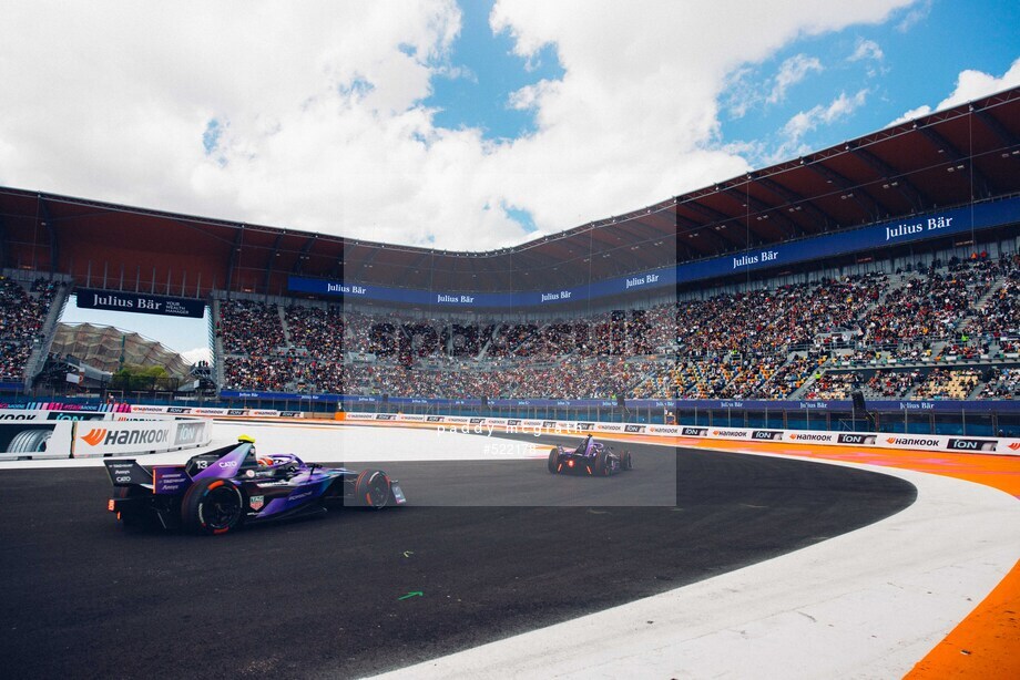 Spacesuit Collections Photo ID 522178, Paddy McGrath, Mexico City ePrix, Mexico, 11/01/2025 14:06:01