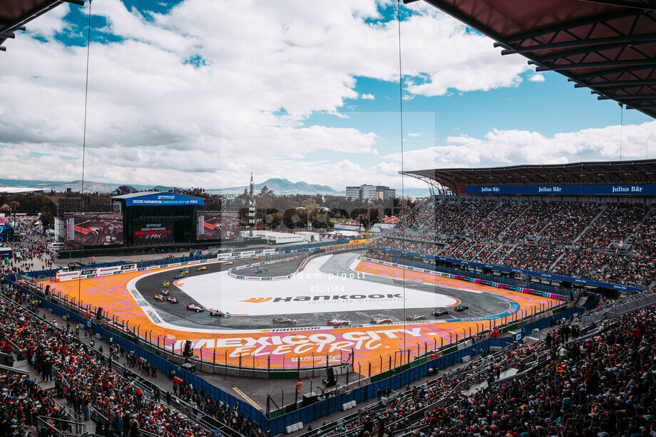 Spacesuit Collections Photo ID 524164, Adam Pigott, Mexico City ePrix, Mexico, 11/01/2025 14:05:42