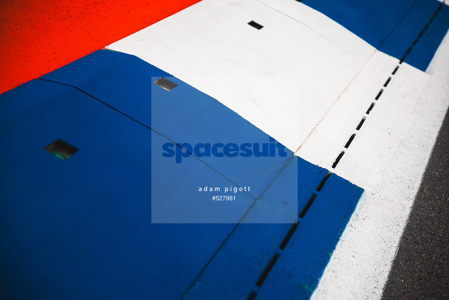 Spacesuit Collections Photo ID 527961, Adam Pigott, Jeddah ePrix, Saudi Arabia, 12/02/2025 16:03:31