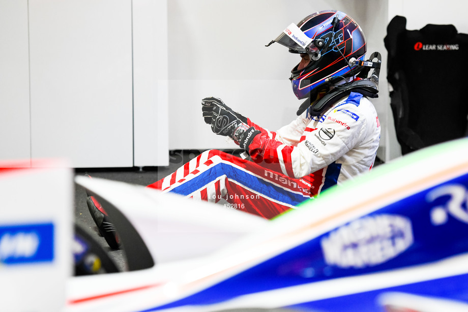 Spacesuit Collections Photo ID 52816, Lou Johnson, Santiago ePrix, Chile, 05/02/2018 19:00:18