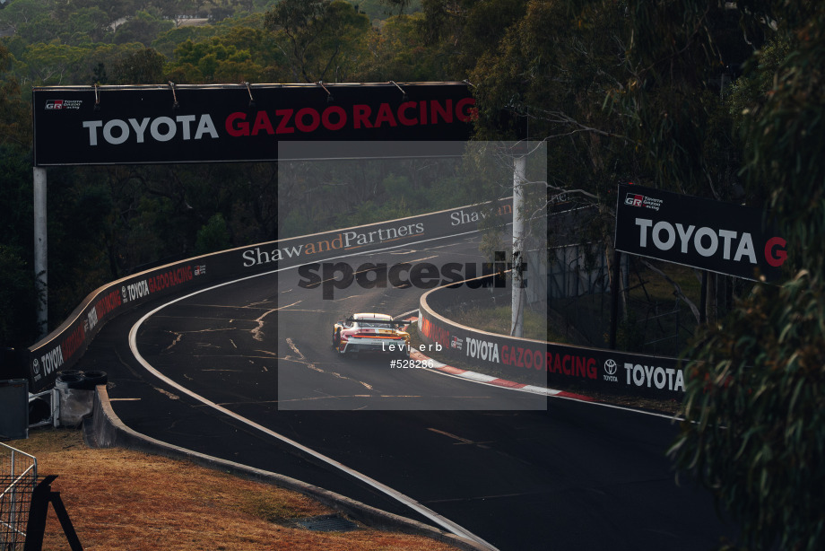 Spacesuit Collections Photo ID 528286, Levi Erb, Bathurst 12 Hour International, Australia, 02/02/2025 05:25:55