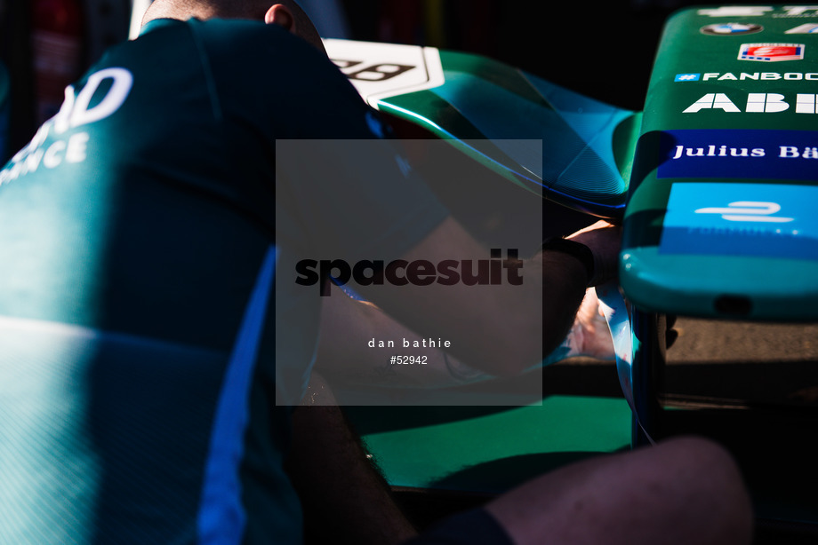 Spacesuit Collections Photo ID 52942, Dan Bathie, Santiago ePrix, Chile, 02/02/2018 09:03:39