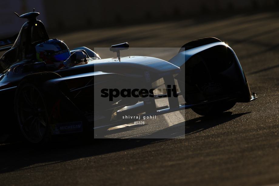 Spacesuit Collections Photo ID 5328, Shivraj Gohil, Marrakesh ePrix, Morocco, 12/11/2016 08:02:12