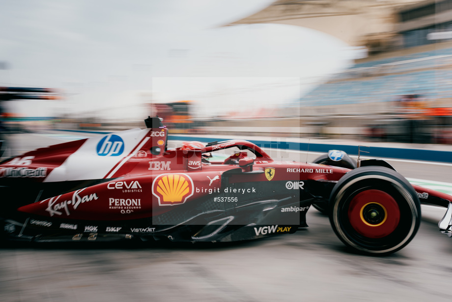 Spacesuit Collections Photo ID 537556, Birgit Dieryck, Formula 1 Aramco Pre-season Testing, Bahrain, 26/02/2025 15:29:37