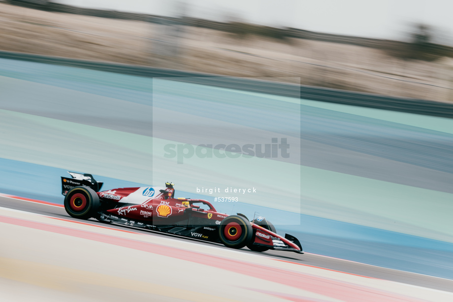 Spacesuit Collections Photo ID 537593, Birgit Dieryck, Formula 1 Aramco Pre-season Testing, Bahrain, 26/02/2025 11:35:12