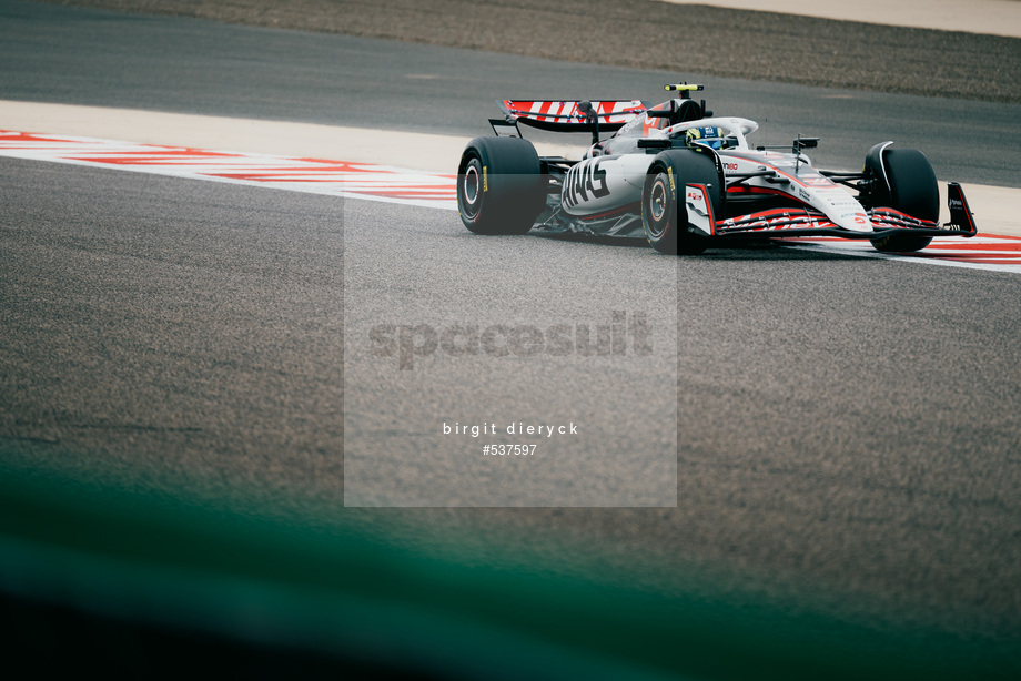 Spacesuit Collections Photo ID 537597, Birgit Dieryck, Formula 1 Aramco Pre-season Testing, Bahrain, 26/02/2025 11:59:06