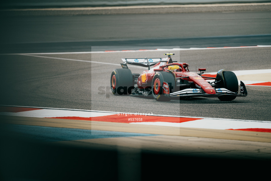 Spacesuit Collections Photo ID 537658, Birgit Dieryck, Formula 1 Aramco Pre-season Testing, Bahrain, 27/02/2025 10:24:49