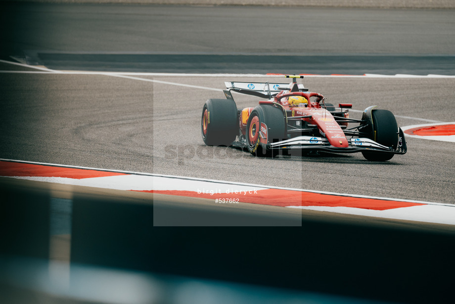 Spacesuit Collections Photo ID 537662, Birgit Dieryck, Formula 1 Aramco Pre-season Testing, Bahrain, 27/02/2025 10:26:37