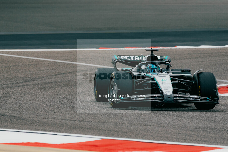 Spacesuit Collections Photo ID 537673, Birgit Dieryck, Formula 1 Aramco Pre-season Testing, Bahrain, 27/02/2025 10:33:25