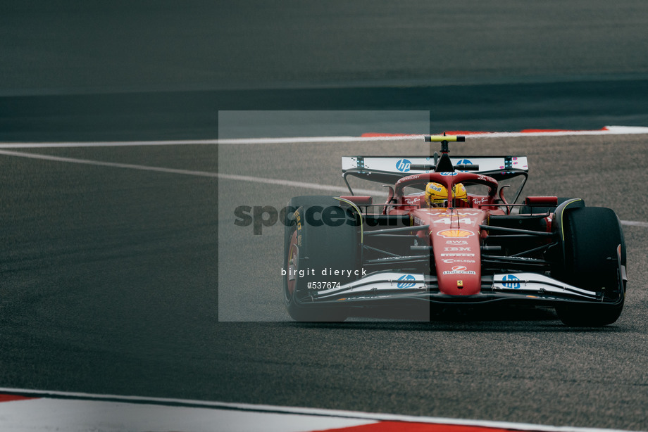 Spacesuit Collections Photo ID 537674, Birgit Dieryck, Formula 1 Aramco Pre-season Testing, Bahrain, 27/02/2025 10:34:02