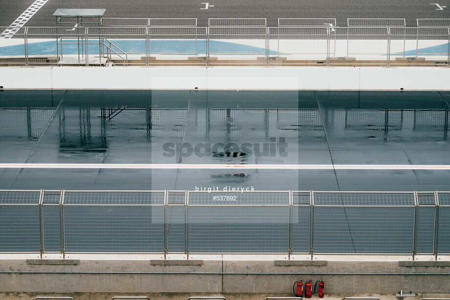 Spacesuit Collections Photo ID 537692, Birgit Dieryck, Formula 1 Aramco Pre-season Testing, Bahrain, 27/02/2025 11:52:15