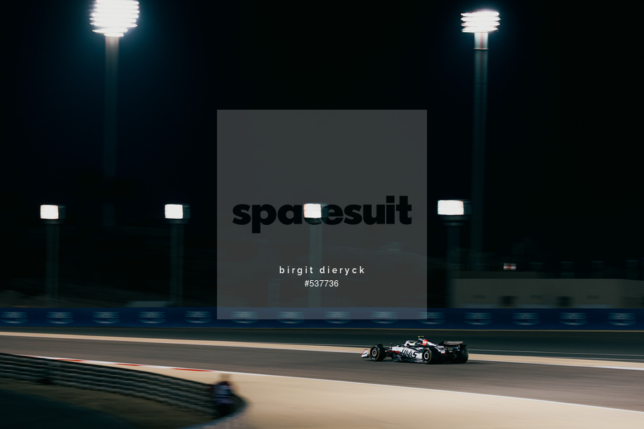 Spacesuit Collections Photo ID 537736, Birgit Dieryck, Formula 1 Aramco Pre-season Testing, Bahrain, 27/02/2025 18:25:10