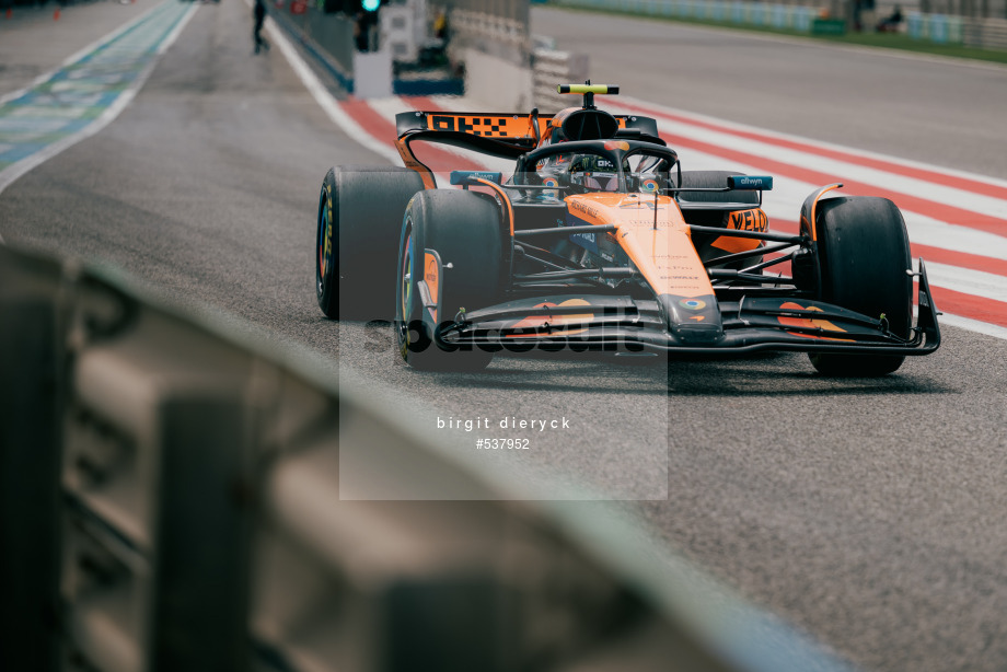 Spacesuit Collections Photo ID 537952, Birgit Dieryck, Formula 1 Aramco Pre-season Testing, Bahrain, 28/02/2025 11:18:46