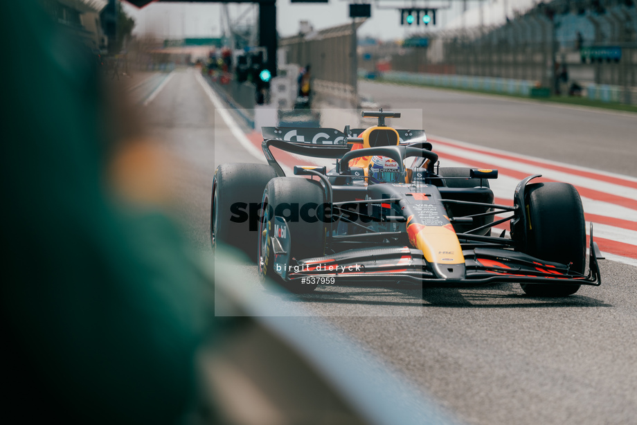 Spacesuit Collections Photo ID 537959, Birgit Dieryck, Formula 1 Aramco Pre-season Testing, Bahrain, 28/02/2025 11:24:59