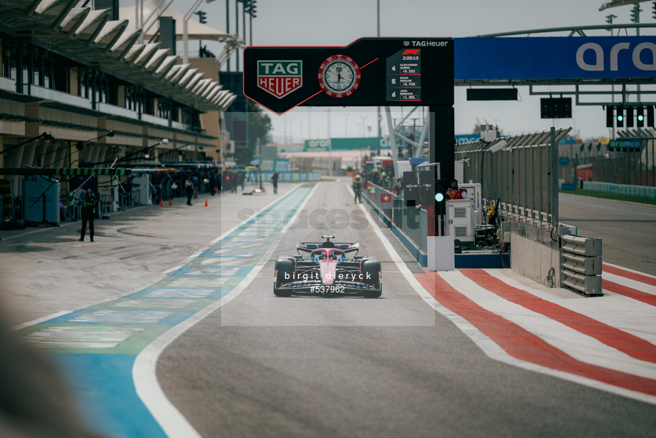 Spacesuit Collections Photo ID 537962, Birgit Dieryck, Formula 1 Aramco Pre-season Testing, Bahrain, 28/02/2025 11:31:43