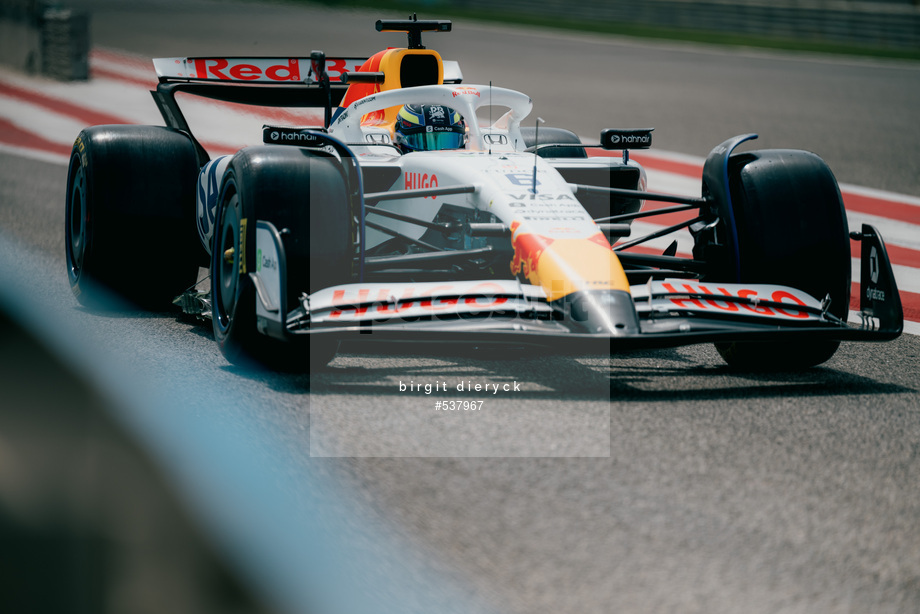 Spacesuit Collections Photo ID 537967, Birgit Dieryck, Formula 1 Aramco Pre-season Testing, Bahrain, 28/02/2025 11:44:51