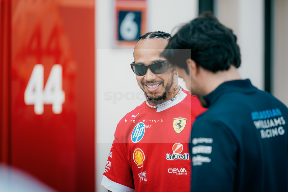 Spacesuit Collections Photo ID 537988, Birgit Dieryck, Formula 1 Aramco Pre-season Testing, Bahrain, 28/02/2025 14:27:21