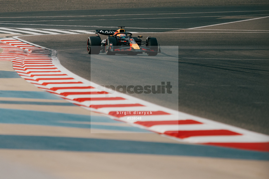 Spacesuit Collections Photo ID 538048, Birgit Dieryck, Formula 1 Aramco Pre-season Testing, Bahrain, 28/02/2025 16:18:07